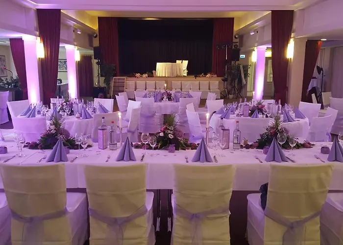 Rellinger Hof فندق 3*